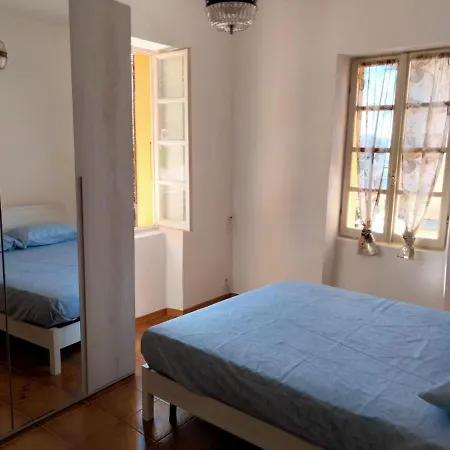 Intera Casa Nel Silenzio Degli Ulivi * Borghetto d'Arroscia